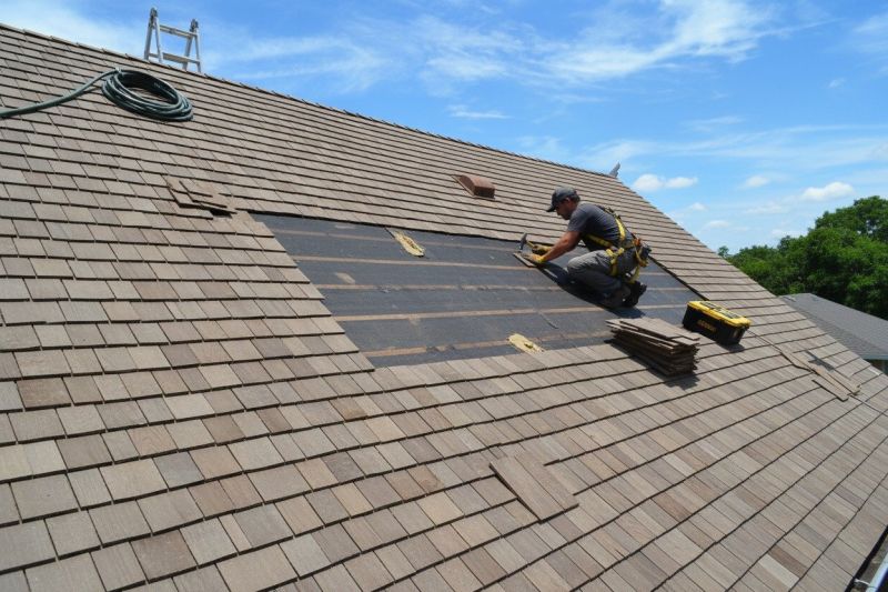 Wood Shingles Repair in Sunbury, OH